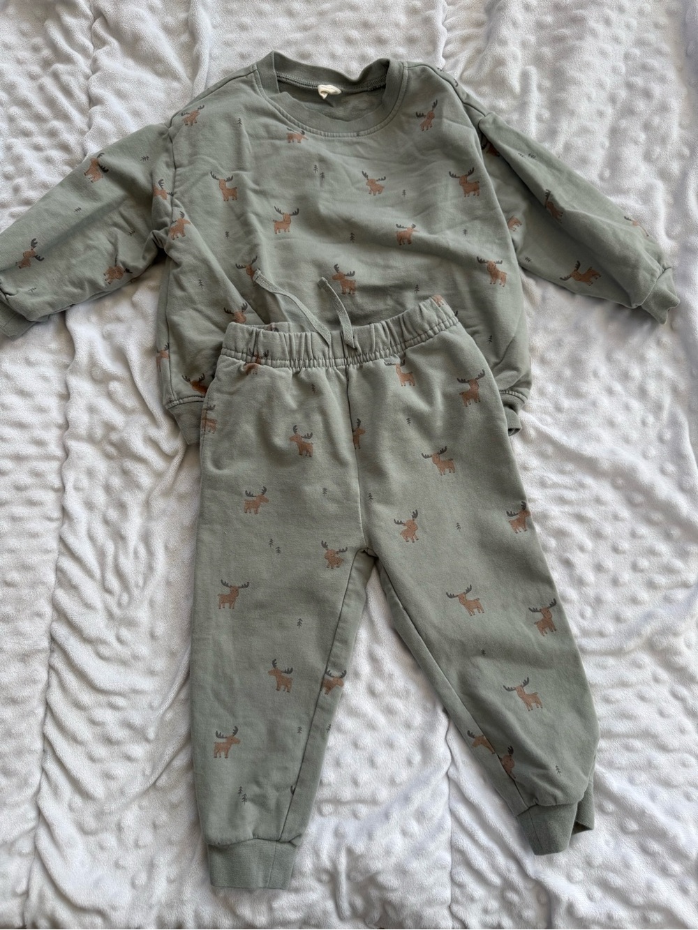 Kids Sage Green Reindeer jogger Set